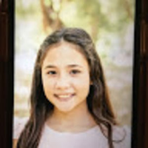 Meet your Posher, Julia